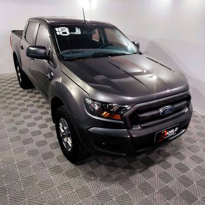 FORD RANGER 2.2 XLS 4X4 CD 16V DIESEL 4P AUTOMÁTICO FORD RANGER 2.2 XLS 4X4 CD 16V DIESEL 4P AUTOMÁTICO
